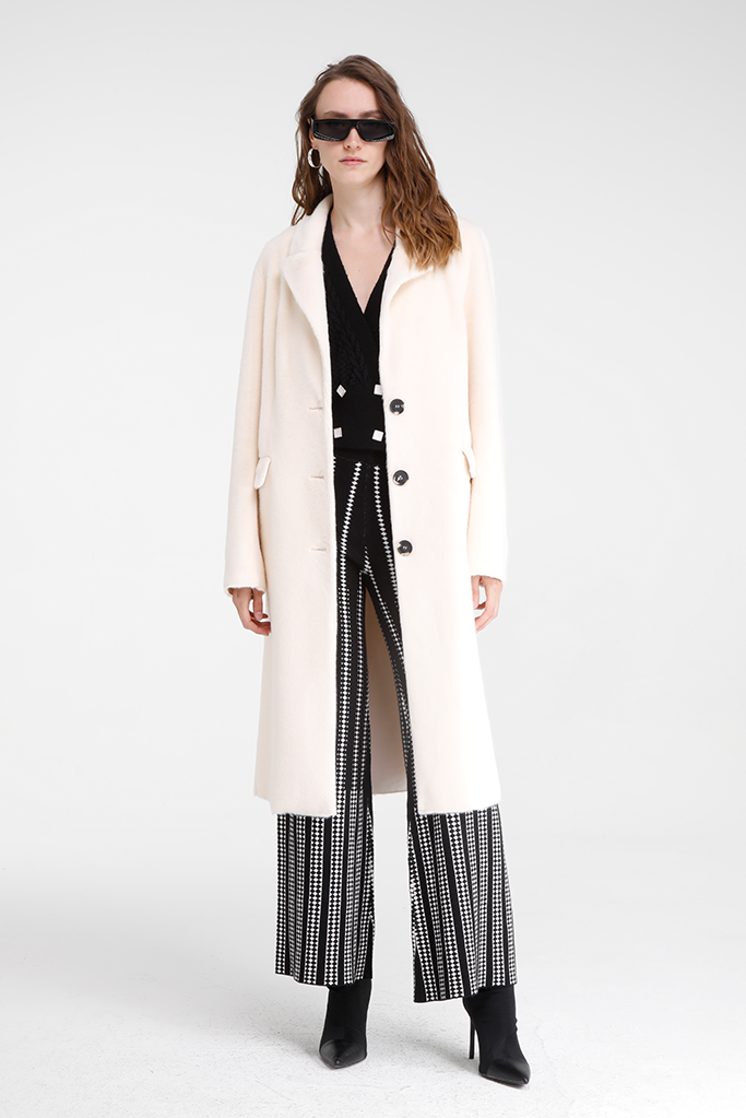 Saami Faux Fur Coat (White)