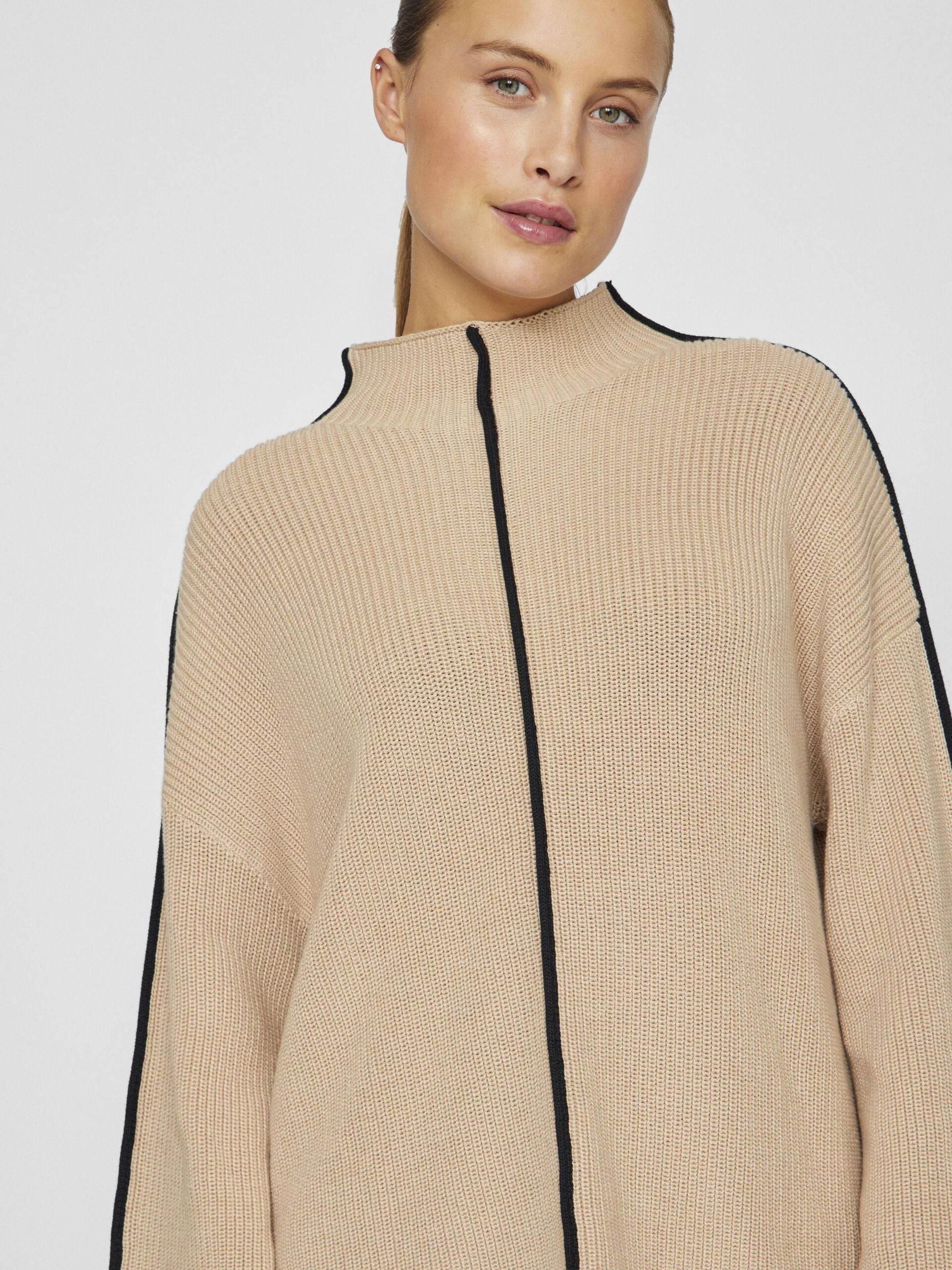 Reanne Funnel Neck Jumper (Savannah Tan/Black)