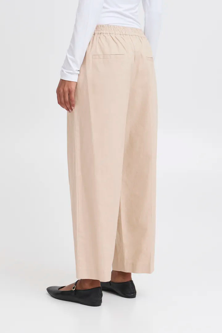 Nica Trousers (Oxford Tan)