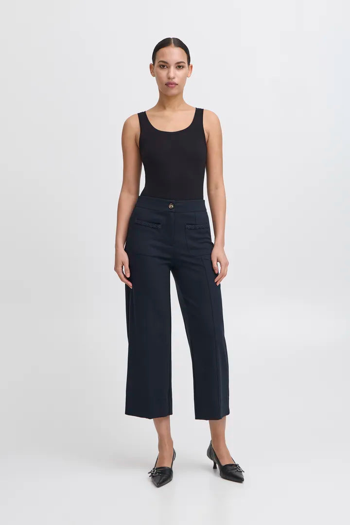 Yvonne Cropped Pants (Total Eclipse)