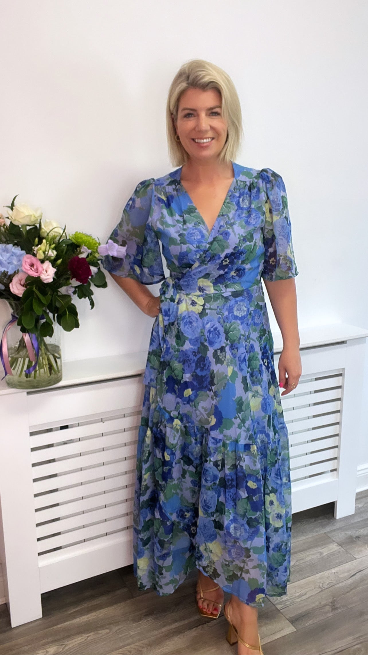 THE NORA FLUTTER SLEEVE MAXI WRAP DRESS (BLUE) CURVE