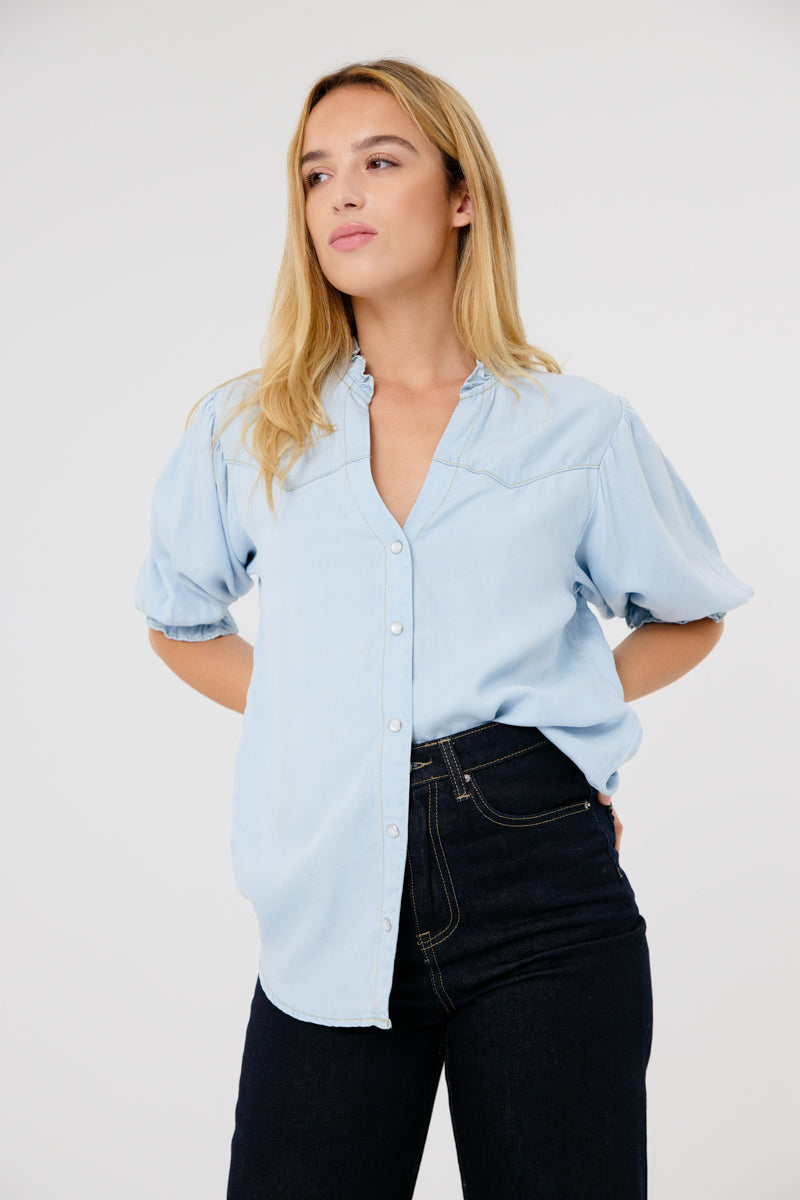 Zazie Short Sleeve Shirt (Light Blue Denim)