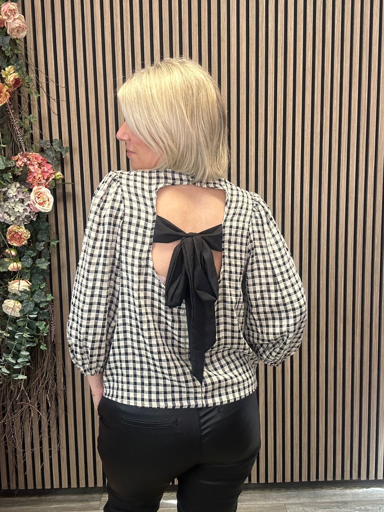 Vicki Bow Detail Top (Birch/Black Check)