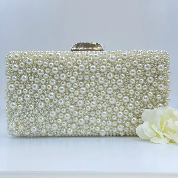 SALLY PEARL CLUTCH (SILVER) | Love Cherish | Clutch