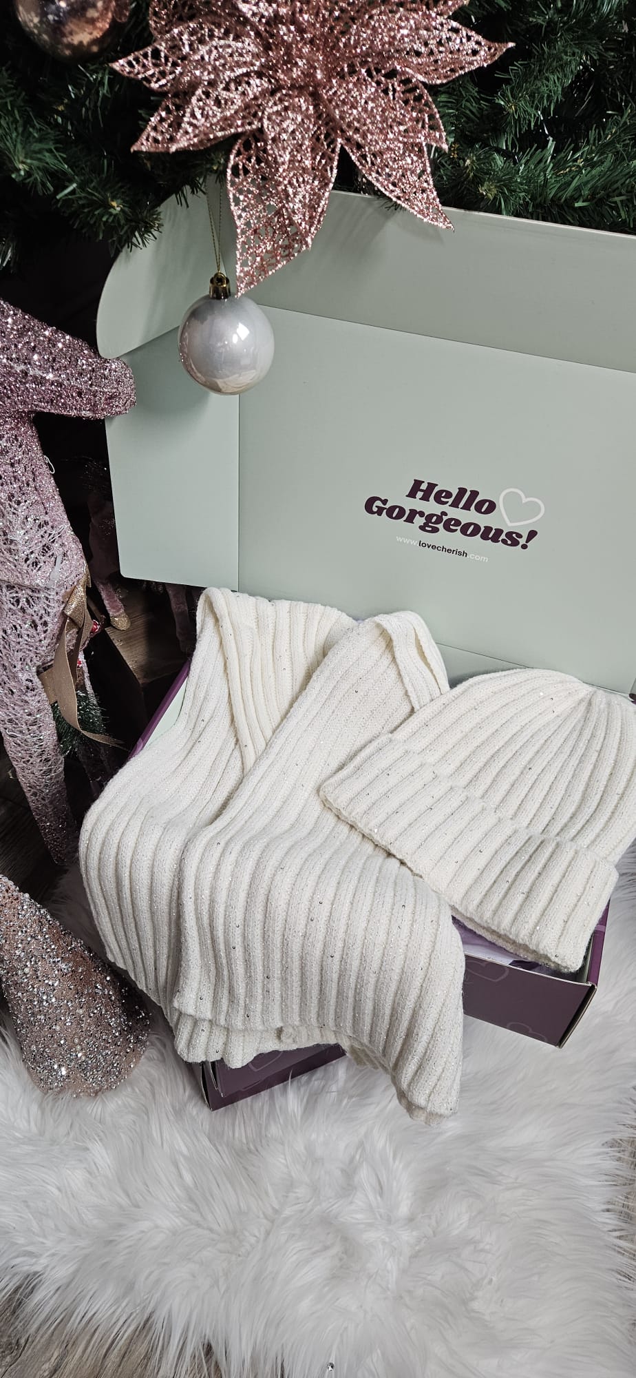 Winter Wonderland Gift Box Set (Off White)