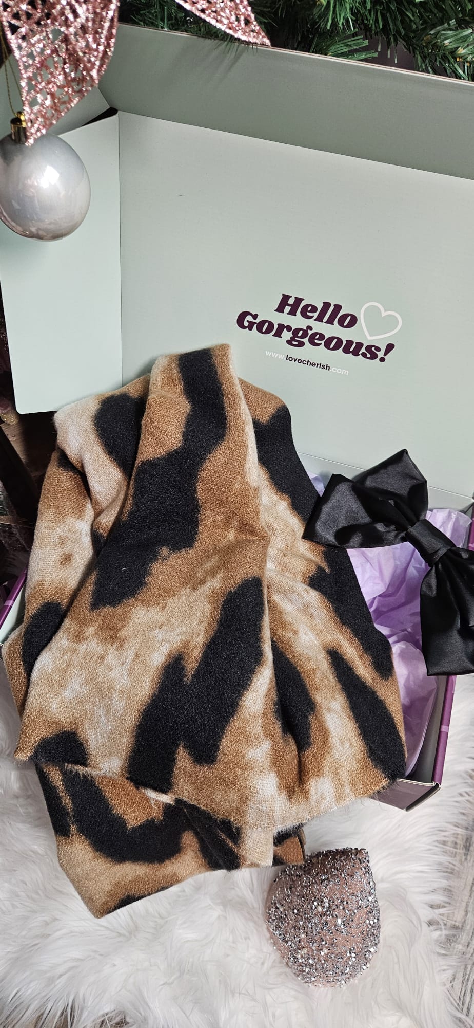 Carol Gift Box (Leopard)