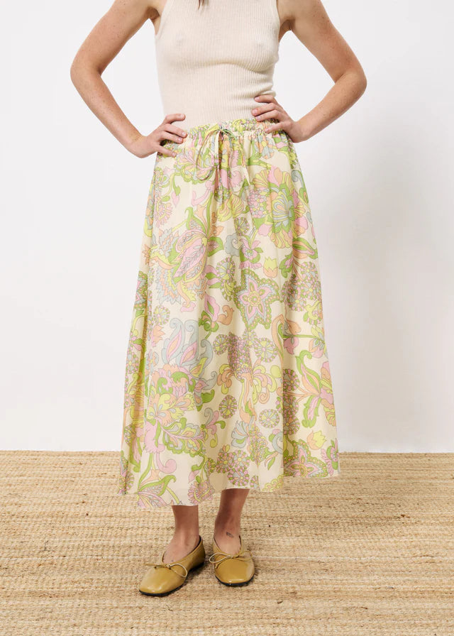 Indrany Midi Skirt (Beige/Pastel)