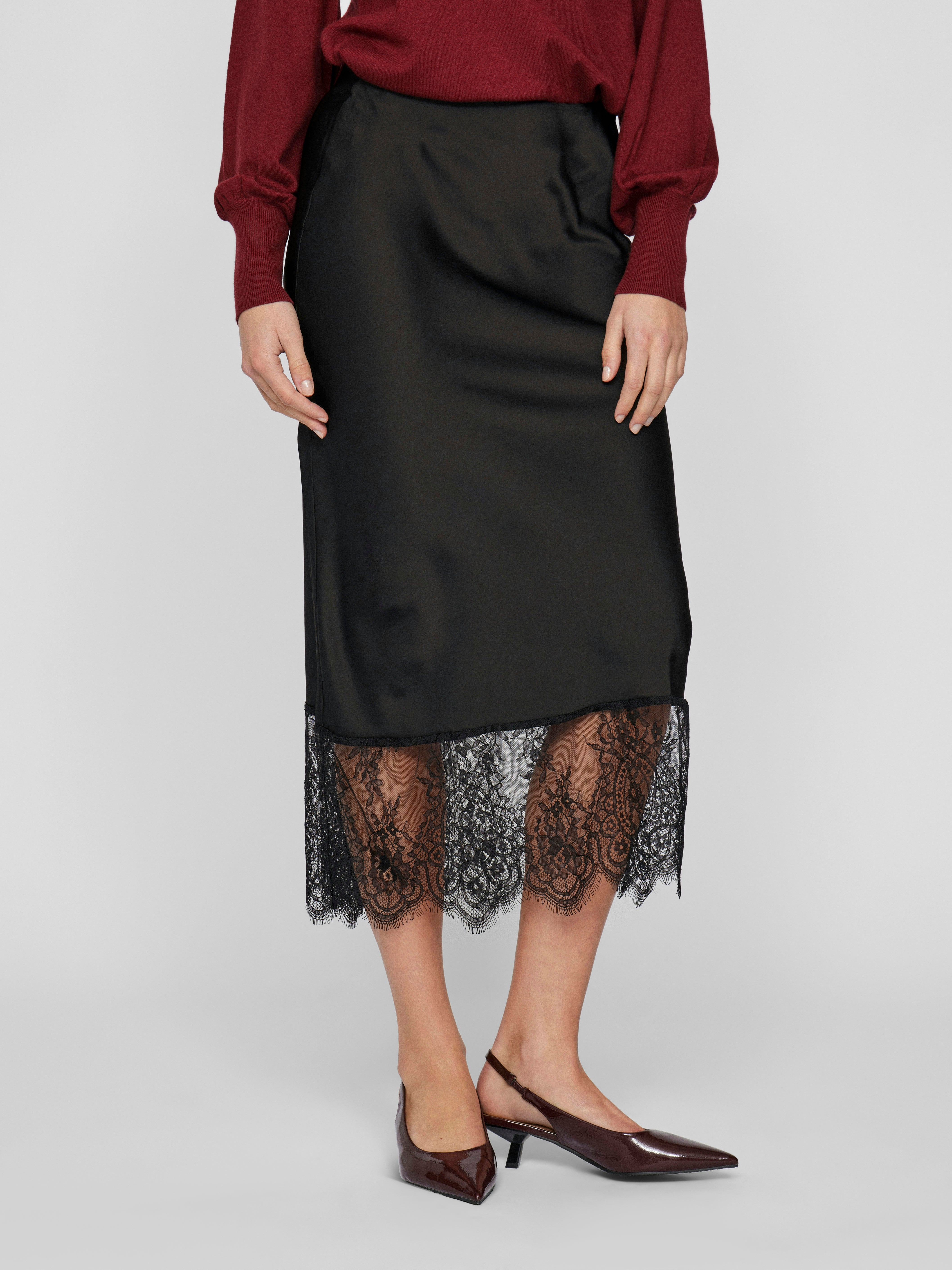 Chelsea Lace Skirt (Black)