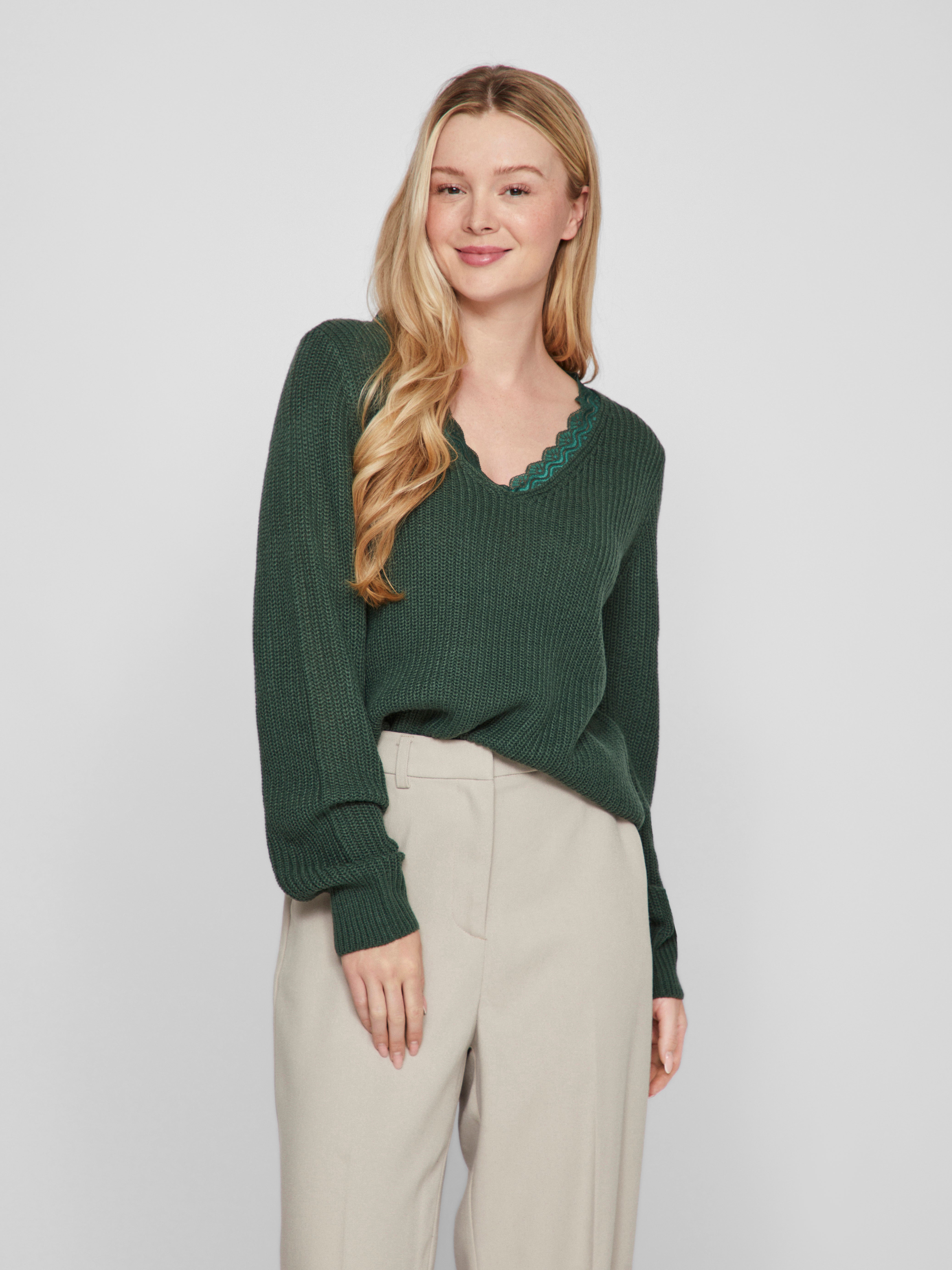 Lacy V-Neck Jumper (Pineneedle)