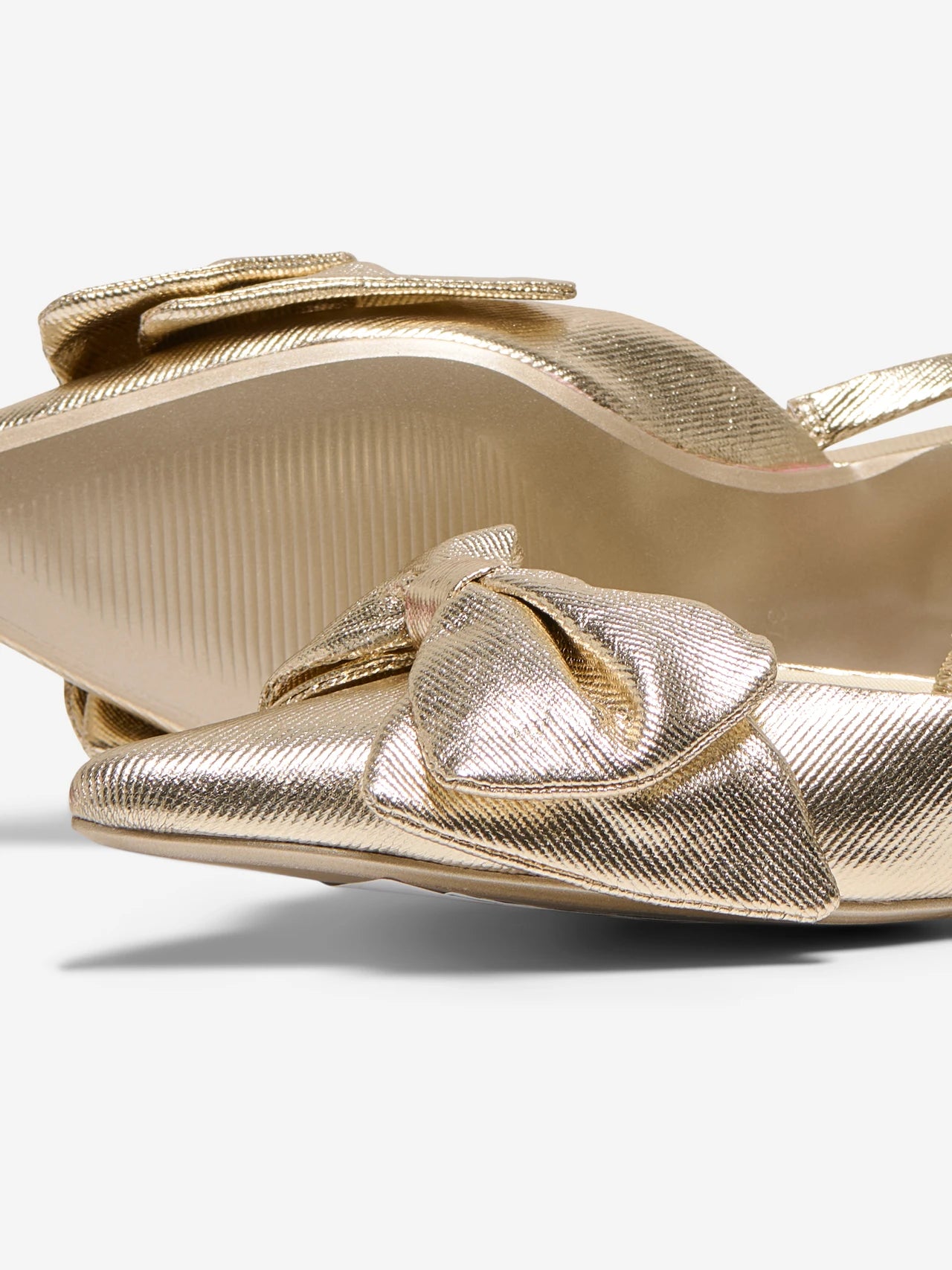 Sandra Slingback Pump (Gold)