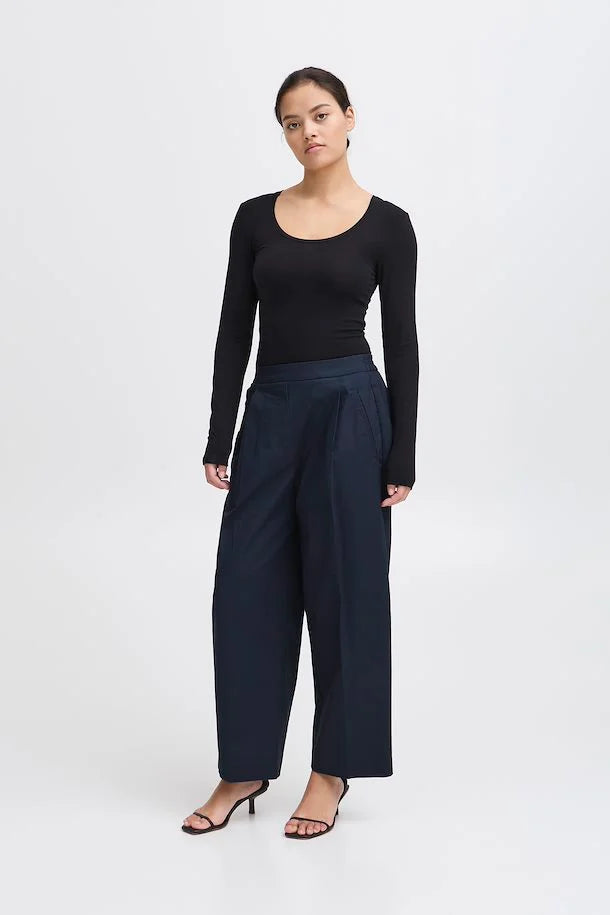 Nica Trousers (Total Eclipse)