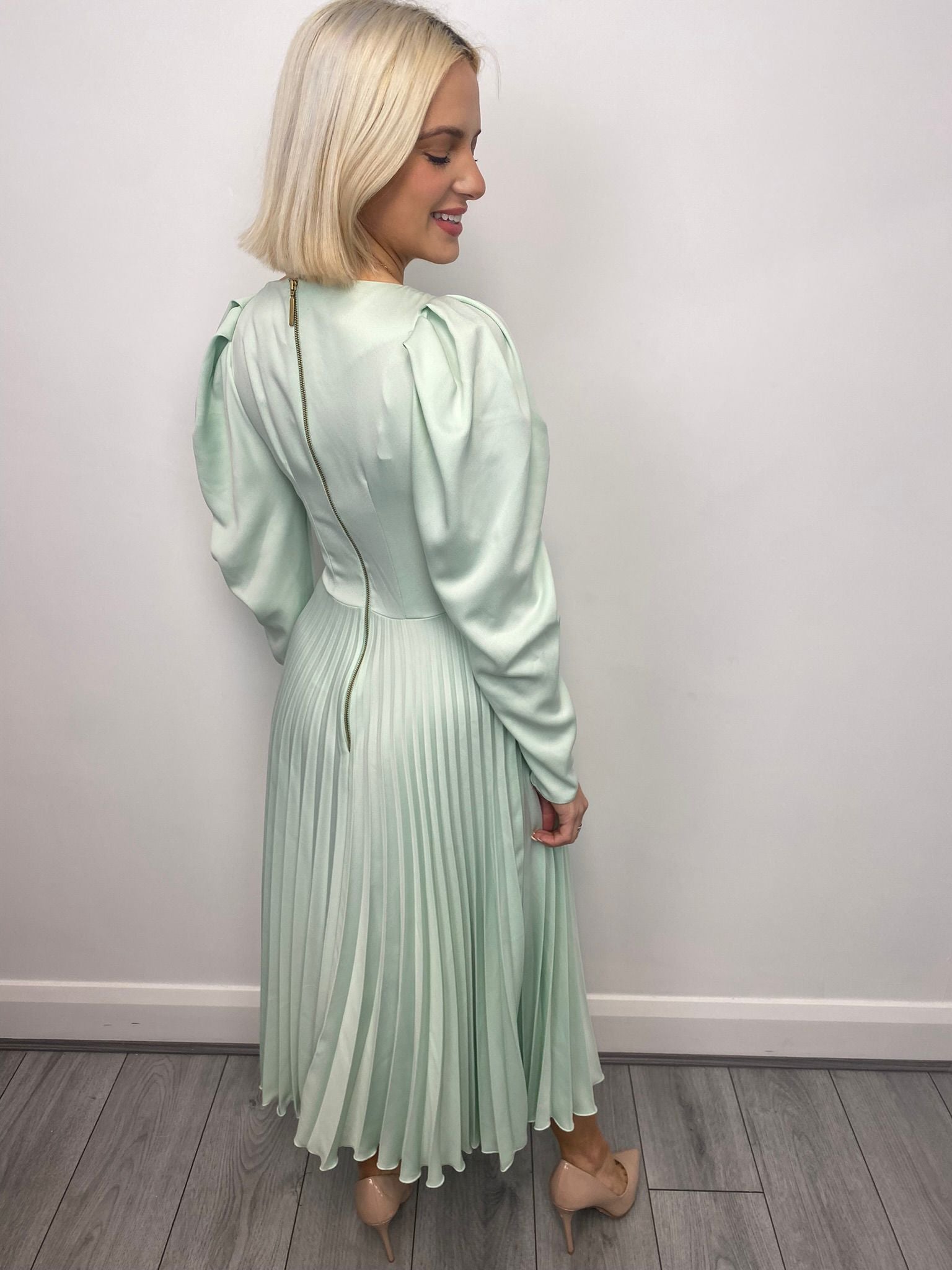 Miranda Pleated Dress Mint