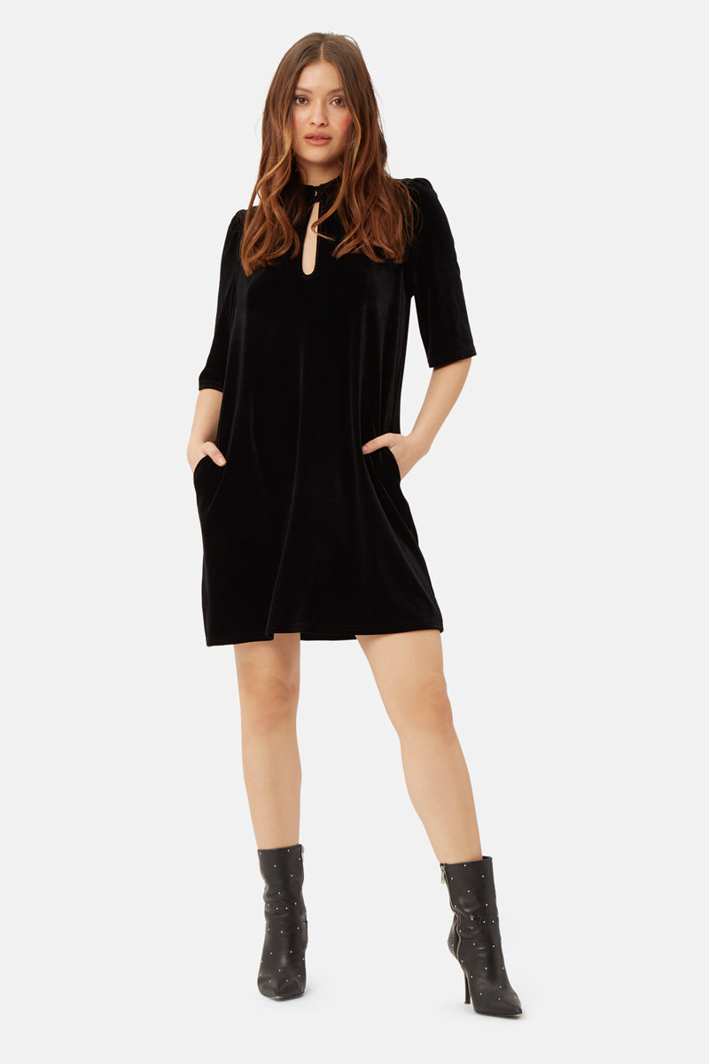 Peep Dress (Black)