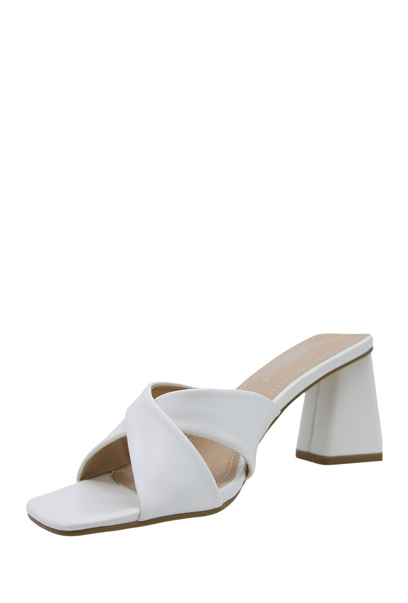 Arizona Block Heeled Mule (White)