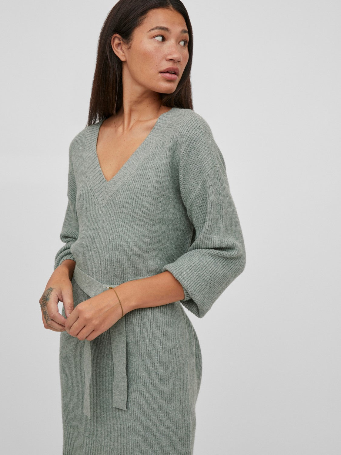 Sharon V-Neck Dress (Laurel)